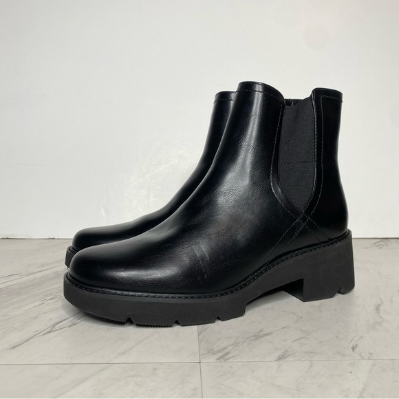 New! Naturalizer Cade Black Faux Leather Chelsea Bootie 8M - Picture 15 of 15